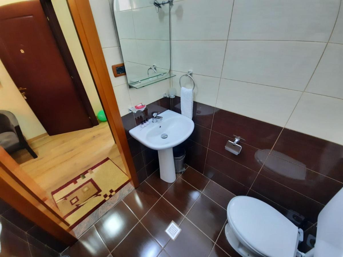 טיראנה Villa 53 מראה חיצוני תמונה